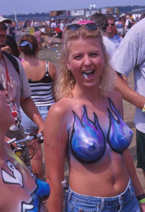 Медузы на сиськах, body art