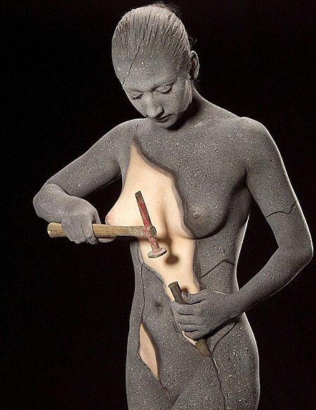 Освобождение из камня. фото бодиарта, body art