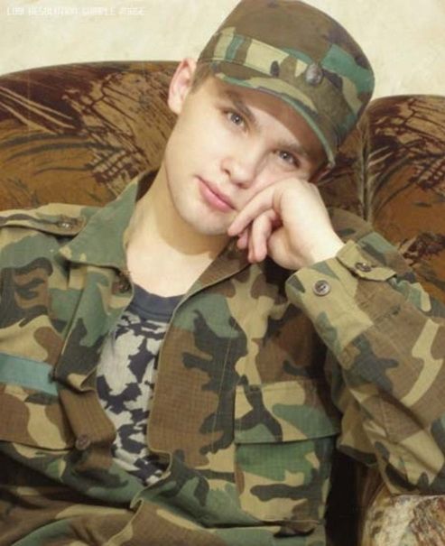 солдатик в кепке